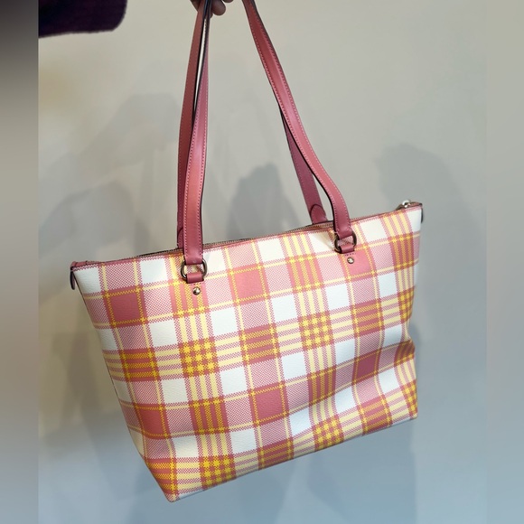 Coach Gallery Tote with Garden Plaid Print - Picture 5 of 5